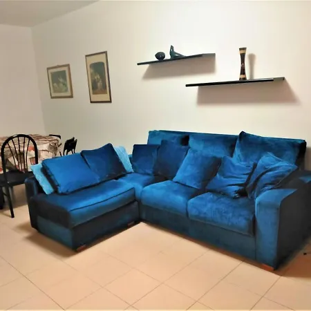 Apartment Vacanze A Tra Centro E Mare-vicino Ospedale - Oleandro