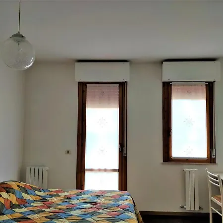 Vacanze A Tra Centro E Mare-vicino Ospedale - Oleandro Apartment *