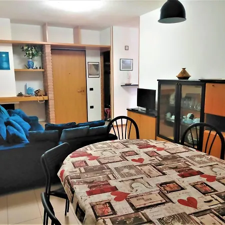 A Tra Centro E Mare-vicino Ospedale - Oleandro Fano