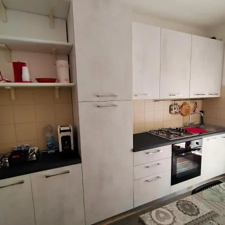 A Tra Centro E Mare-vicino Ospedale - Oleandro Apartment *